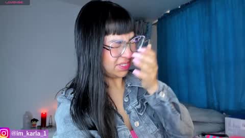 Snapshot of karla__1 chatting on January 2, 1:30 pm Ill be on at sunday see u Lynn Could u help me to reach 100 Thmbs upp plssss Independent girl 3 online show from January 2, 1:30 pm