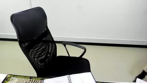 Snapshot of karla_cg chatting on March 12, 10:39 pm karla_cg online show from March 12, 10:39 pm