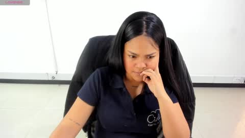 Snapshot of karla_cg chatting on October 29, 3:47 pm karla_cg online show from October 29, 3:47 pm