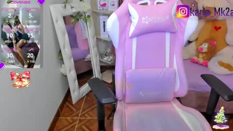 karla online show from December 4, 6:39 pm