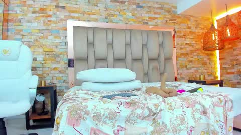  Karla  online show from February 6, 3:06 am