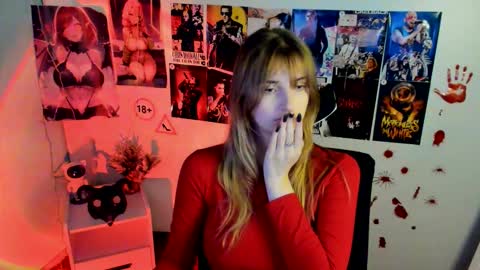 Snapshot of karla_flower chatting on November 3, 1:12 pm Karla online show from November 3, 1:12 pm