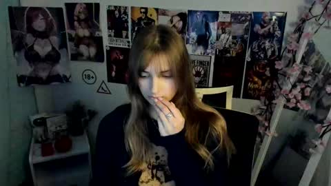 Snapshot of karla_flower chatting on November 12, 1:55 pm Karla online show from November 12, 1:55 pm