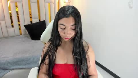 Snapshot of karla_hernandez chatting on February 5, 11:02 am Karla online show from February 5, 11:02 am