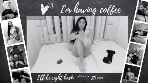 Snapshot of karla_hernandez chatting on October 27, 11:14 am Karla online show from October 27, 11:14 am