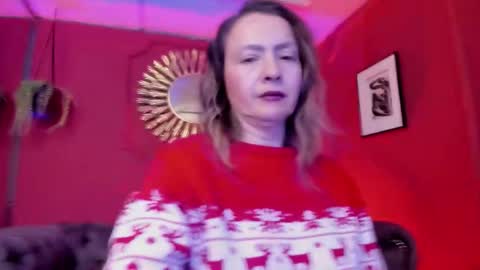 Snapshot of karlaa_evanss chatting on November 9, 3:16 am carla online show from November 9, 3:16 am