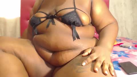 Snapshot of karlafreakk11 chatting on October 13, 12:27 pm DAHIANA online show from October 13, 12:27 pm