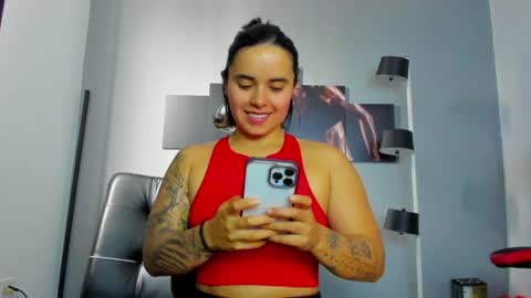   online show from December 30, 3:02 pm