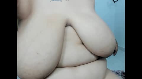 Snapshot of karol_c31 chatting on November 14, 2:43 am Karol online show from November 14, 2:43 am