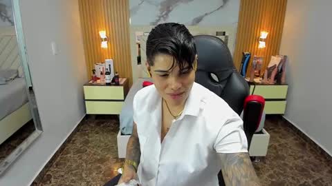 Karol and Luna online show from October 8, 2:42 am