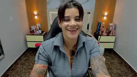 Karol and Luna online show from November 6, 7:59 pm