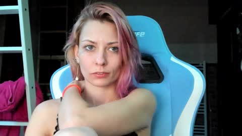 karoline121 online show from October 22, 7:46 pm