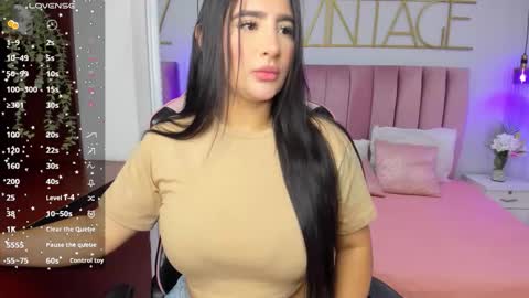 kaseythompson online show from October 21, 12:06 pm