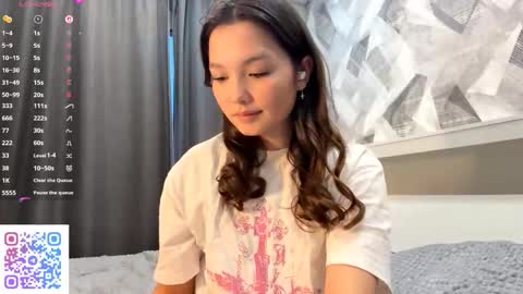 Kira online show from October 21, 2:07 pm