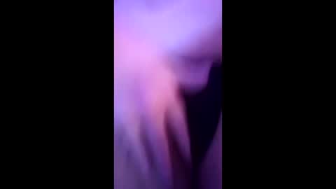 Snapshot of kassydy chatting on December 18, 4:18 am UsNextdoor69 online show from December 18, 4:18 am