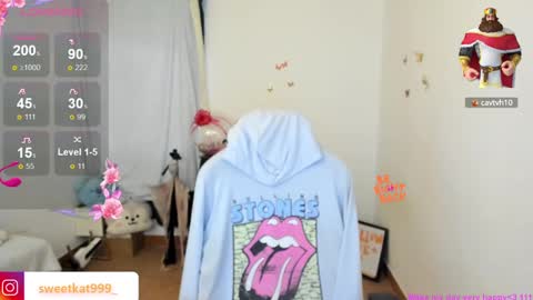 Kat       online show from February 6, 6:46 pm