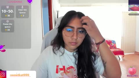 Kat       online show from March 10, 5:07 pm