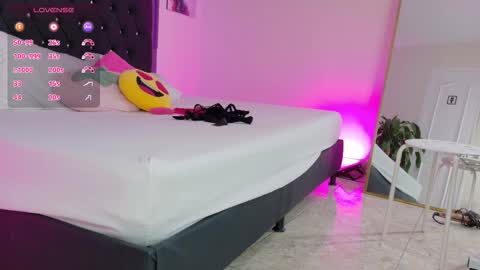 kataaleya__12 online show from November 24, 11:43 am