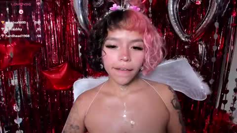 Snapshot of katalina_garcia chatting on February 15, 6:44 am Kata Garcia online show from February 15, 6:44 am