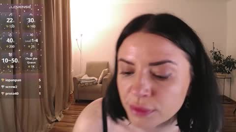 Snapshot of kate124680 chatting on February 24, 12:09 am kate124680 online show from February 24, 12:09 am