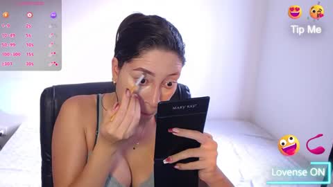 Carla Palmer online show from December 20, 8:23 pm