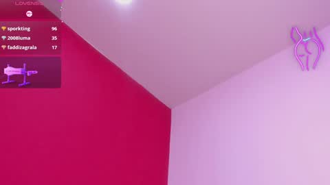 Kate  online show from January 17, 2:18 pm