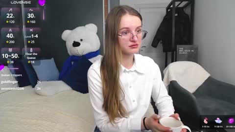 .Be kind and gentle with me and I will do my best for you.   online show from December 7, 11:07 am