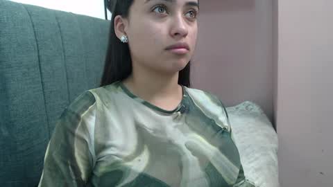 Kari online show from December 19, 8:13 pm