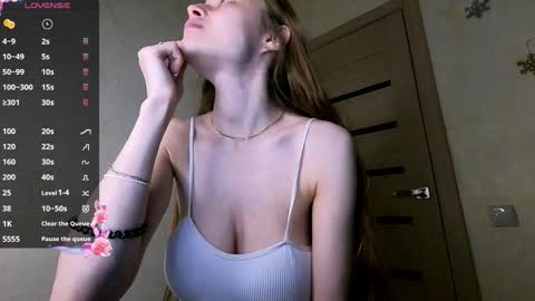 Snapshot of kate_swon chatting on January 20, 2:32 am Kate online show from January 20, 2:32 am