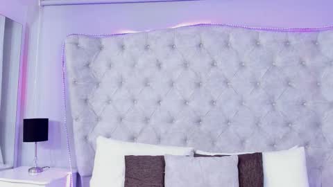 kateanderss online show from October 10, 7:24 pm