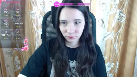 Snapshot of katecrash chatting on October 6, 12:24 pm YourKate online show from October 6, 12:24 pm