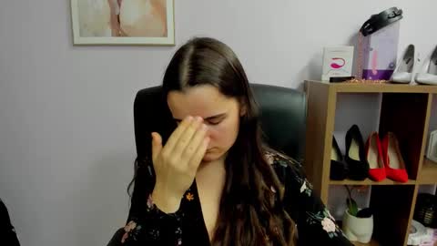 Snapshot of katedesire chatting on November 9, 7:56 pm Kate online show from November 9, 7:56 pm