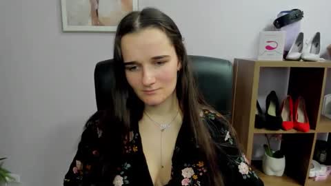 Snapshot of katedesire chatting on November 30, 2:32 pm Kate online show from November 30, 2:32 pm