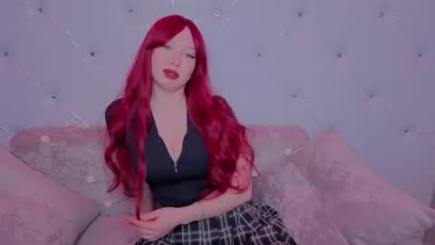 Snapshot of kateglory chatting on December 15, 10:19 am Kate online show from December 15, 10:19 am