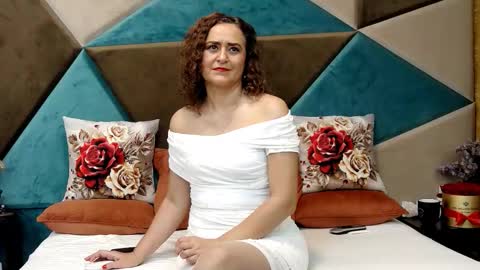 Snapshot of katequeenx chatting on November 23, 10:09 pm KateQueenston -- online show from November 23, 10:09 pm