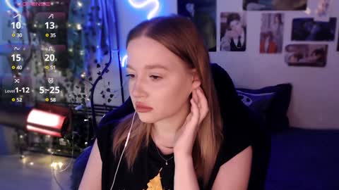 Lisa online show from December 5, 7:38 pm