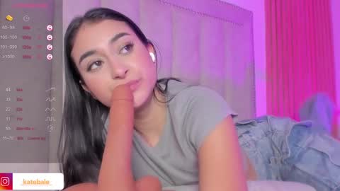 kateryn_bale online show from March 7, 7:49 pm