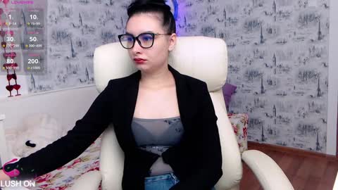 Snapshot of katexlove233 chatting on February 5, 8:54 am Kate online show from February 5, 8:54 am