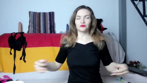 Katherine online show from January 30, 3:40 pm