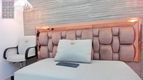  KATHIA  online show from December 5, 12:14 pm