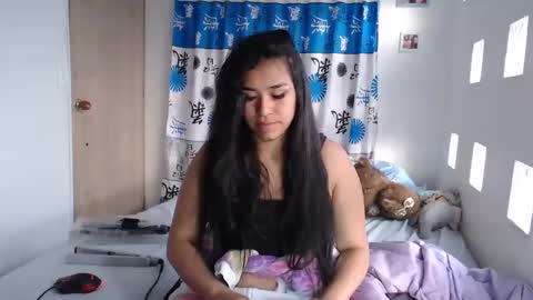  K A T H I E  online show from December 7, 11:29 am