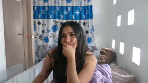  K A T H I E  online show from January 29, 6:50 pm