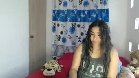  K A T H I E  online show from March 5, 12:00 pm