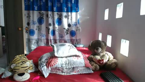  K A T H I E  online show from March 8, 1:25 pm