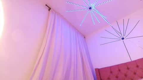 Katherine  online show from September 18, 9:39 pm