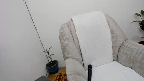 katia_12_ online show from December 30, 2:20 am