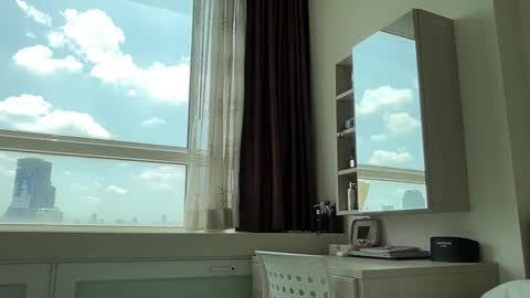 Snapshot of katie________ chatting on March 12, 5:46 am Katienext stream online show from March 12, 5:46 am