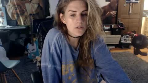 Katie online show from September 18, 5:20 am