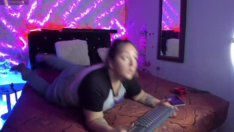 SHARON  KATIEE online show from December 10, 11:19 pm