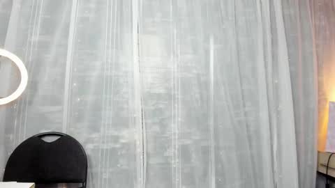 Snapshot of katiegomez chatting on November 21, 8:07 pm Katie online show from November 21, 8:07 pm